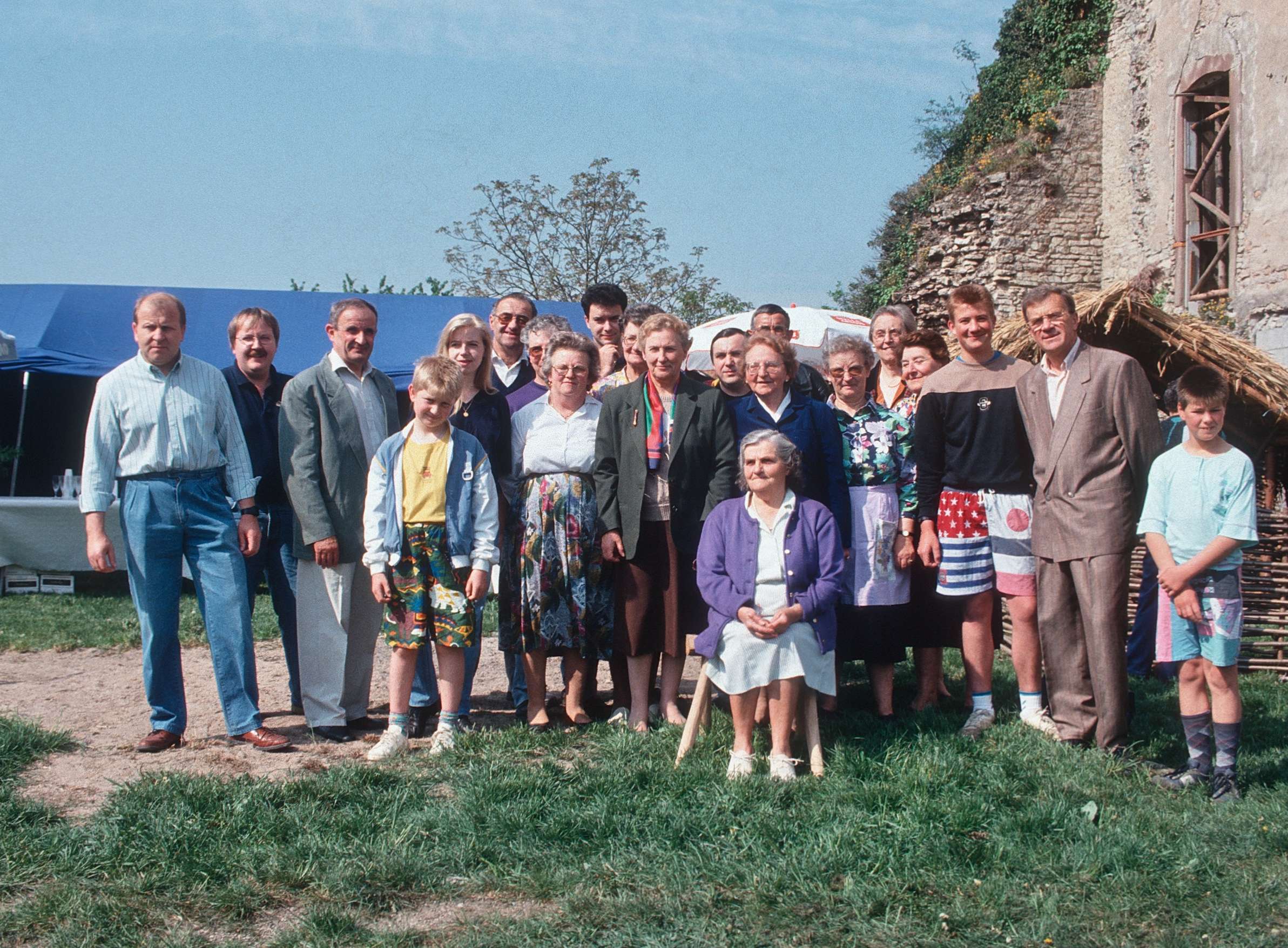 L'association réunie au château